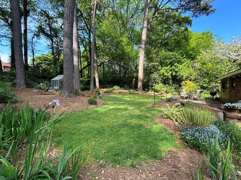 1511 Sanden Ferry Dr, Decatur GA  30033-3347 exterior