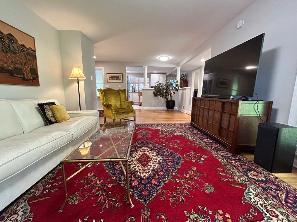 1511 Sanden Ferry Dr, Decatur GA  30033-3347 exterior