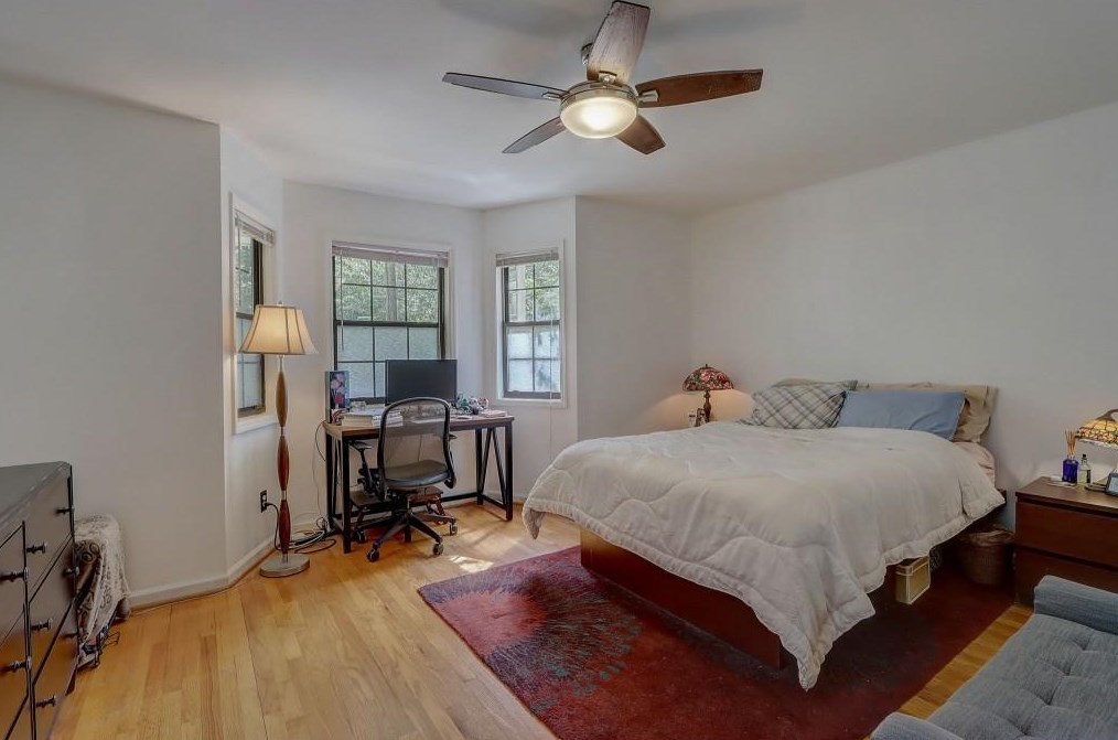 100 Springdale St, Decatur GA  30030-2038 exterior