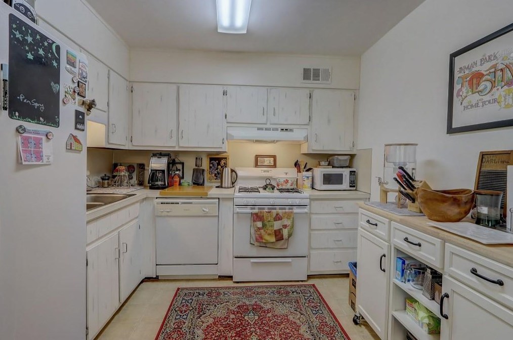 100 Springdale St, Decatur GA  30030-2038 exterior