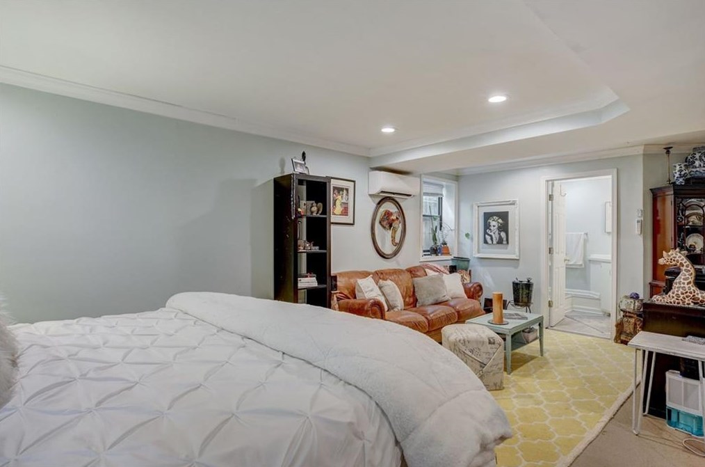 100 Springdale St, Decatur GA  30030-2038 exterior