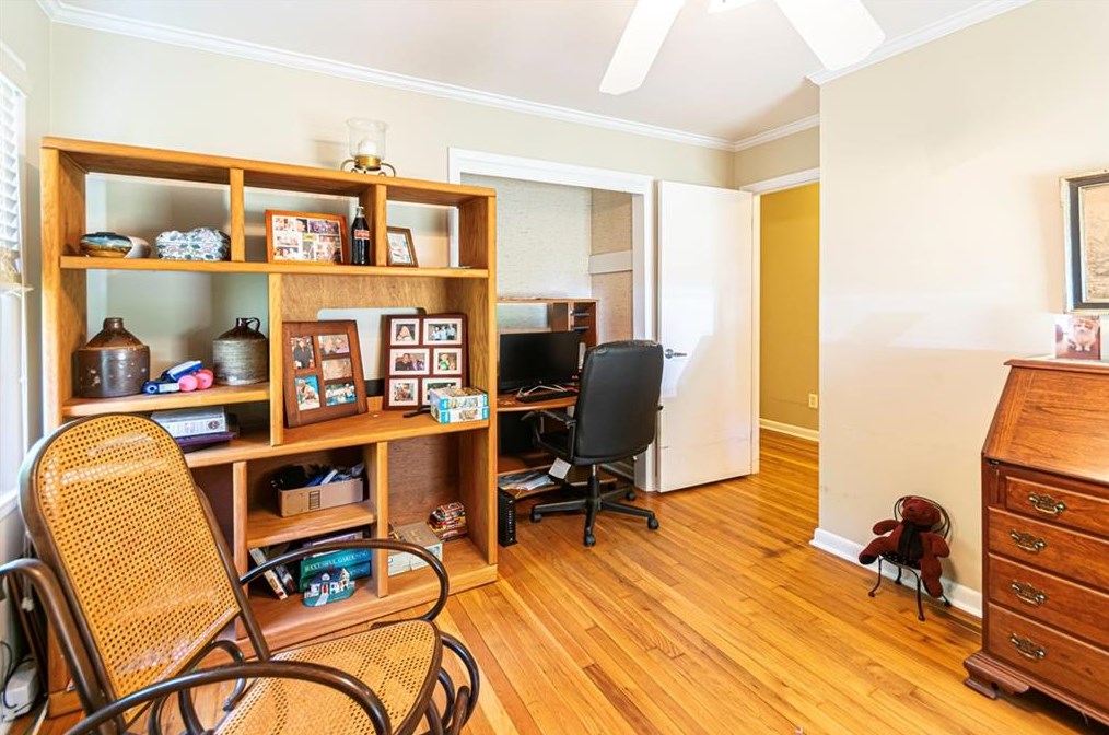 1161 Mayfield Dr, Decatur GA  30033-3332 exterior