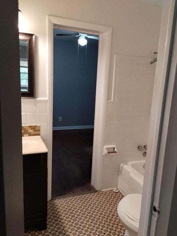 2121 Ben Hill Rd, Atlanta GA  30344-4012 exterior