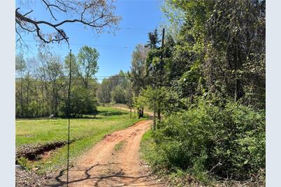 121 Carver Drive, Jefferson, GA 30549 - Photo 1