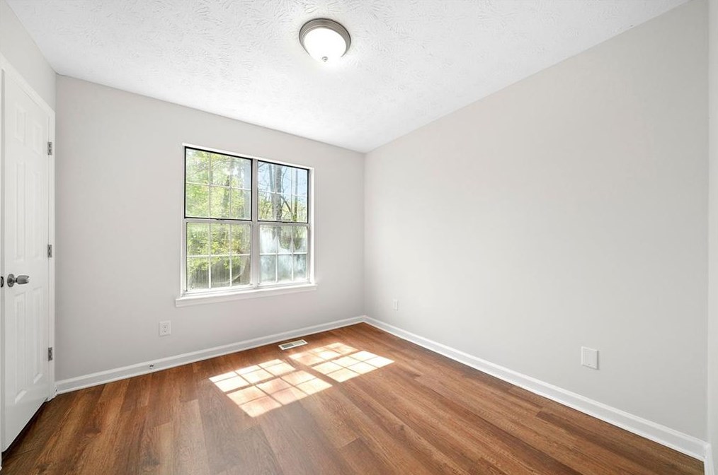 1382 Ling Dr, Austell GA  30168-5846 exterior