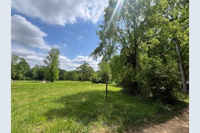 121 Carver Drive, Jefferson, GA 30549 - Photo 1