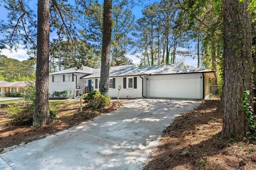 3412 Elmtree Dr, Atlanta GA  30311-3028 exterior