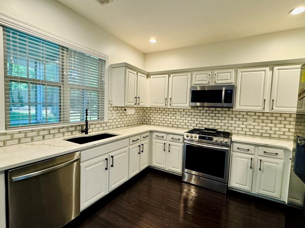 2904 Cottesford Way, Smyrna GA  30080-2192 exterior