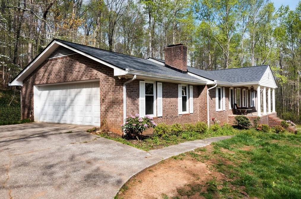 8111 Dallas Acworth Hwy, Dallas GA  30132-7931 exterior