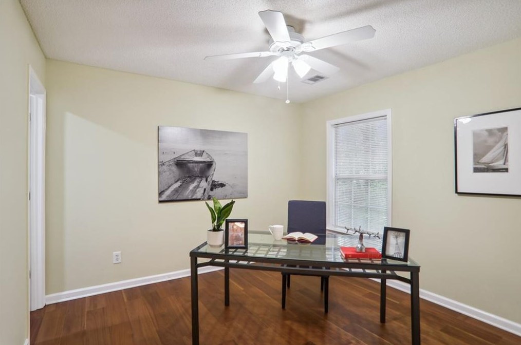 3025 Oxwell Dr, Duluth GA  30096-9217 exterior