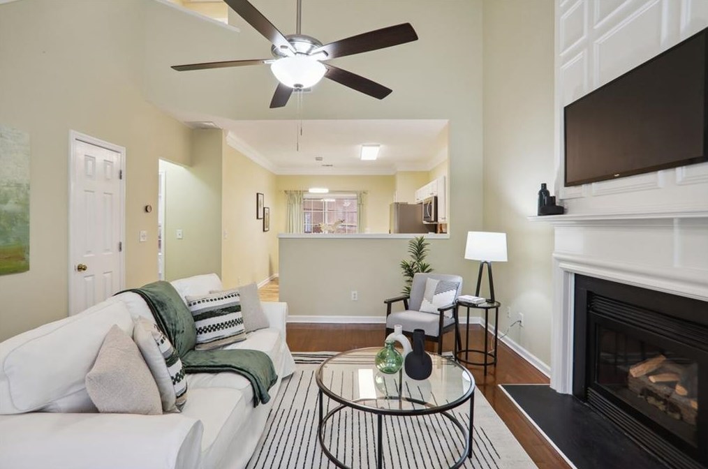 3025 Oxwell Dr, Duluth GA  30096-9217 exterior