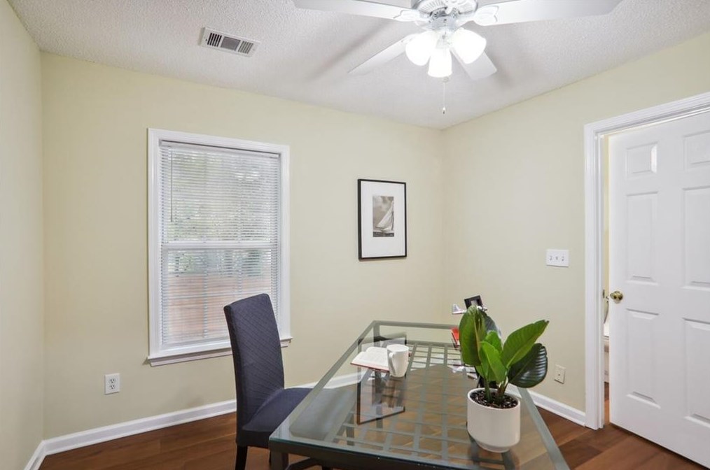 3025 Oxwell Dr, Duluth GA  30096-9217 exterior