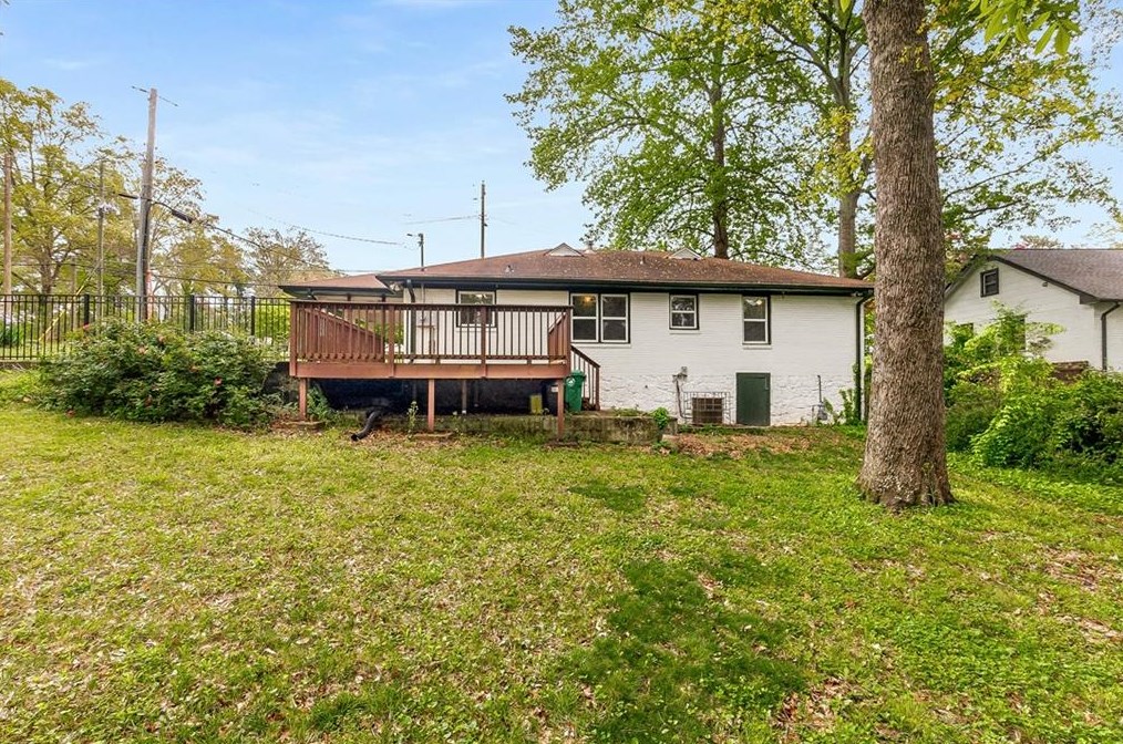 2165 2nd Ave, Decatur GA  30032 exterior