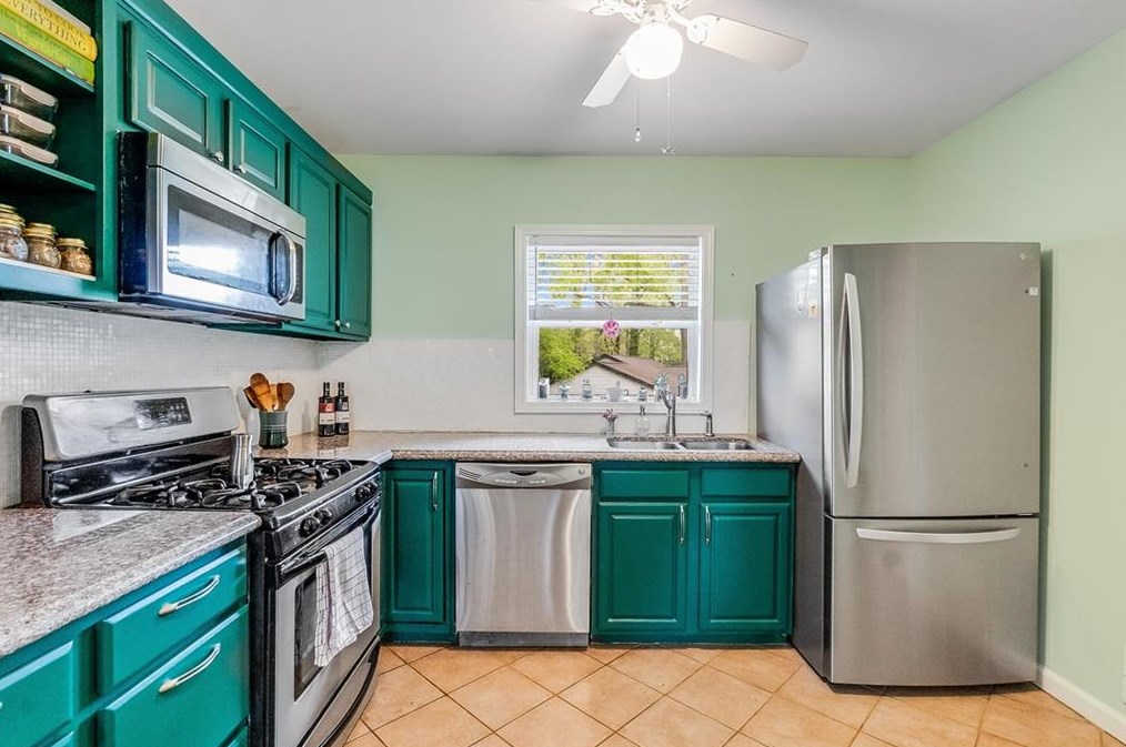 2165 2nd Ave, Decatur GA  30032 exterior