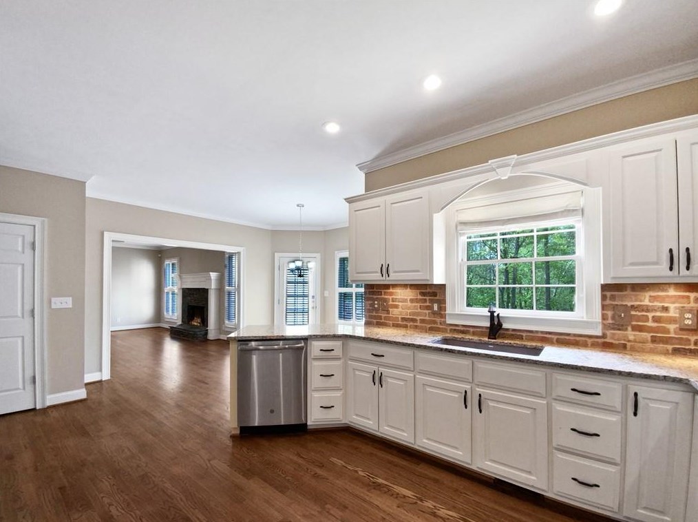 5276 Hickory Walk Ter, Conyers GA  exterior