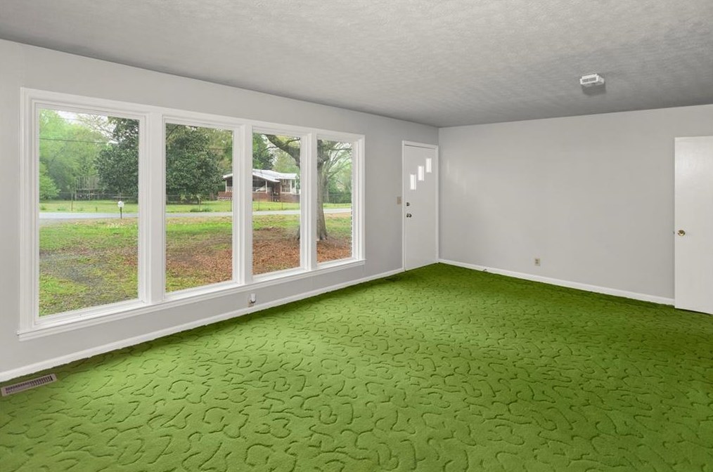 144 Danny Cir, Calhoun GA 30701-9110 exterior