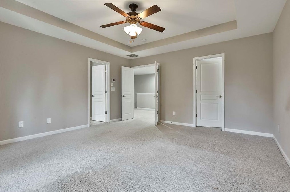 1568 Lenox Overlook Rd, Atlanta GA  30329-1528 exterior