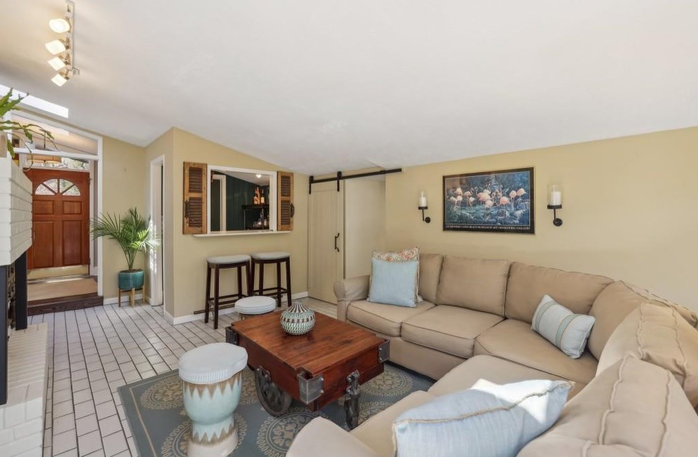 2123 Abby Ln, Atlanta GA  30345-3516 exterior