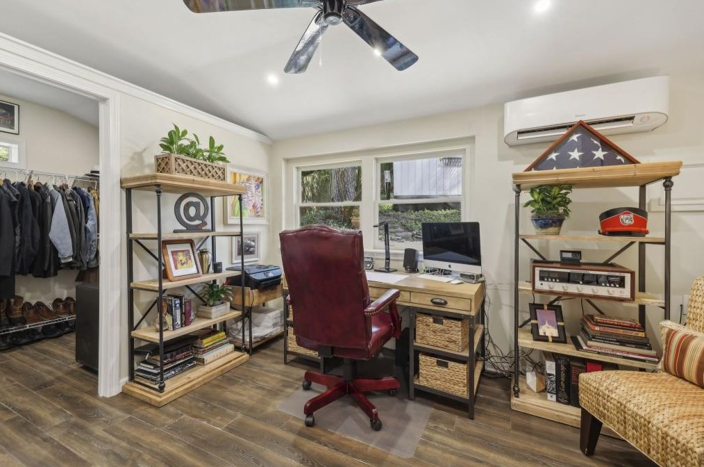 2123 Abby Ln, Atlanta GA  30345-3516 exterior