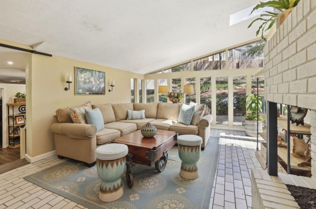 2123 Abby Ln, Atlanta GA  30345-3516 exterior