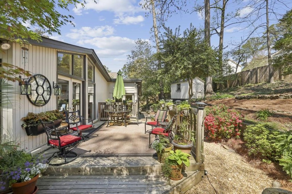 2123 Abby Ln, Atlanta GA  30345-3516 exterior