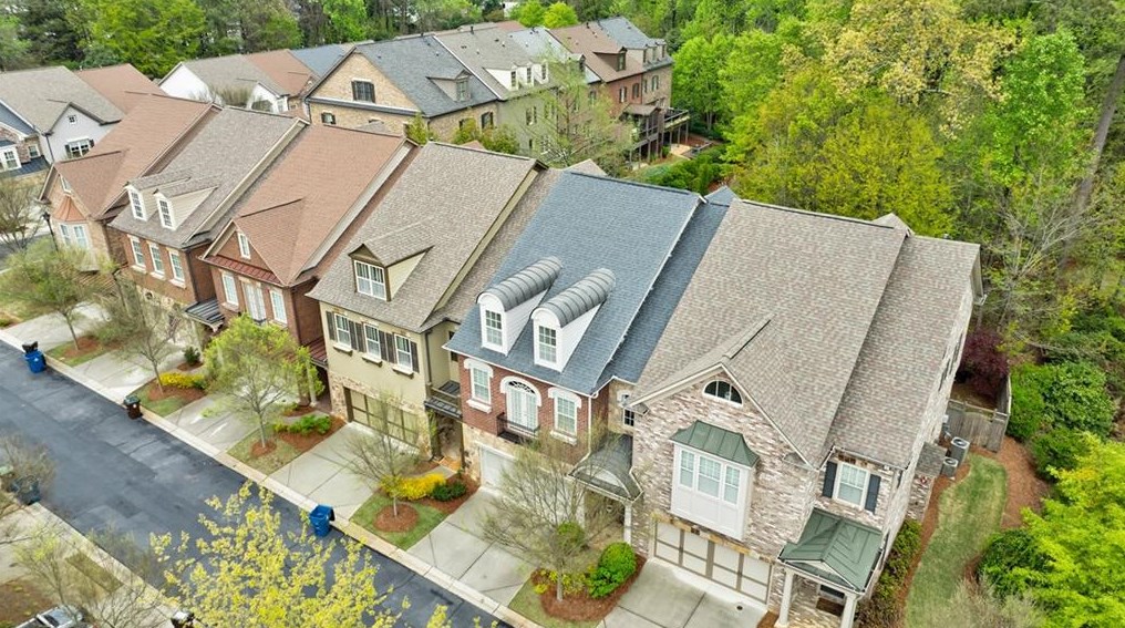 308 Nottaway Ln, Alpharetta GA 30009-2287 exterior