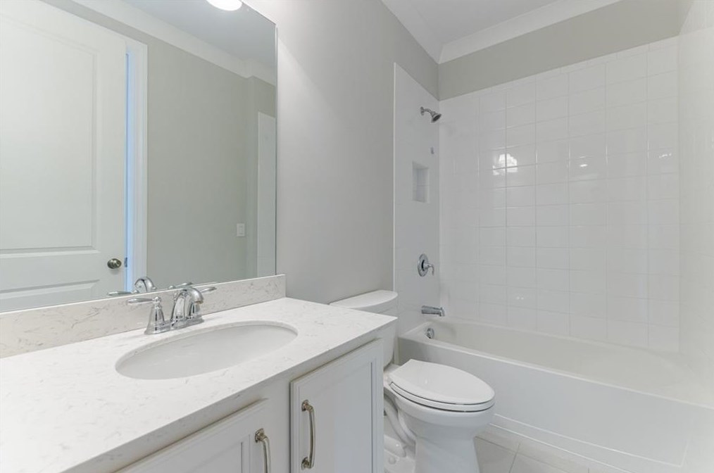 308 Nottaway Ln, Alpharetta GA 30009-2287 exterior