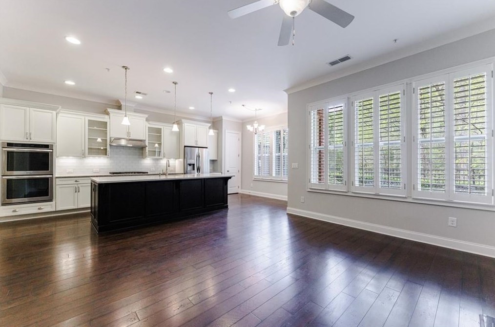 308 Nottaway Ln, Alpharetta GA 30009-2287 exterior