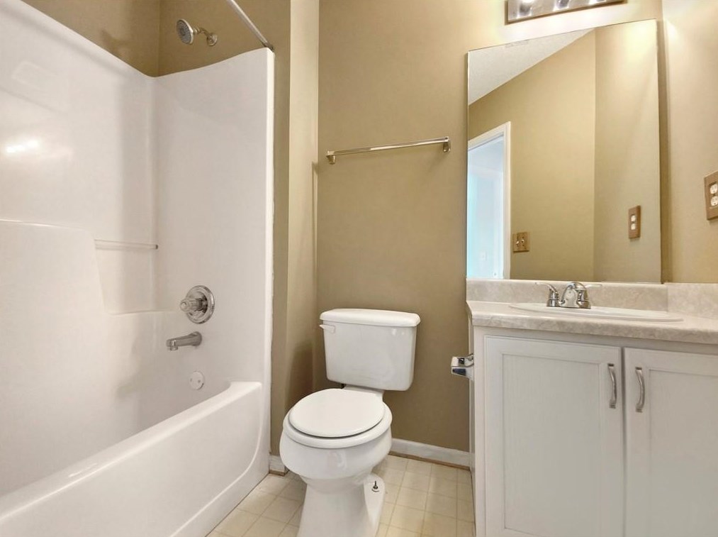 3382 Waggoner Pl, Rex GA 30273-5215 exterior