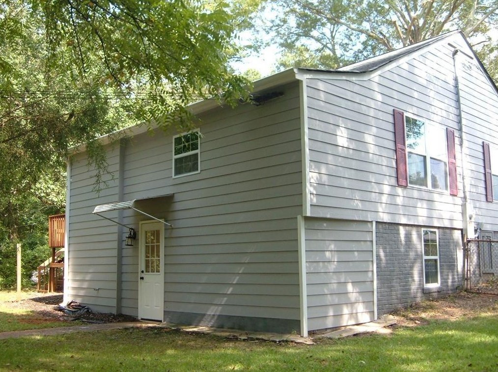 6030 Gordon Rd, Austell GA  30168-4933 exterior