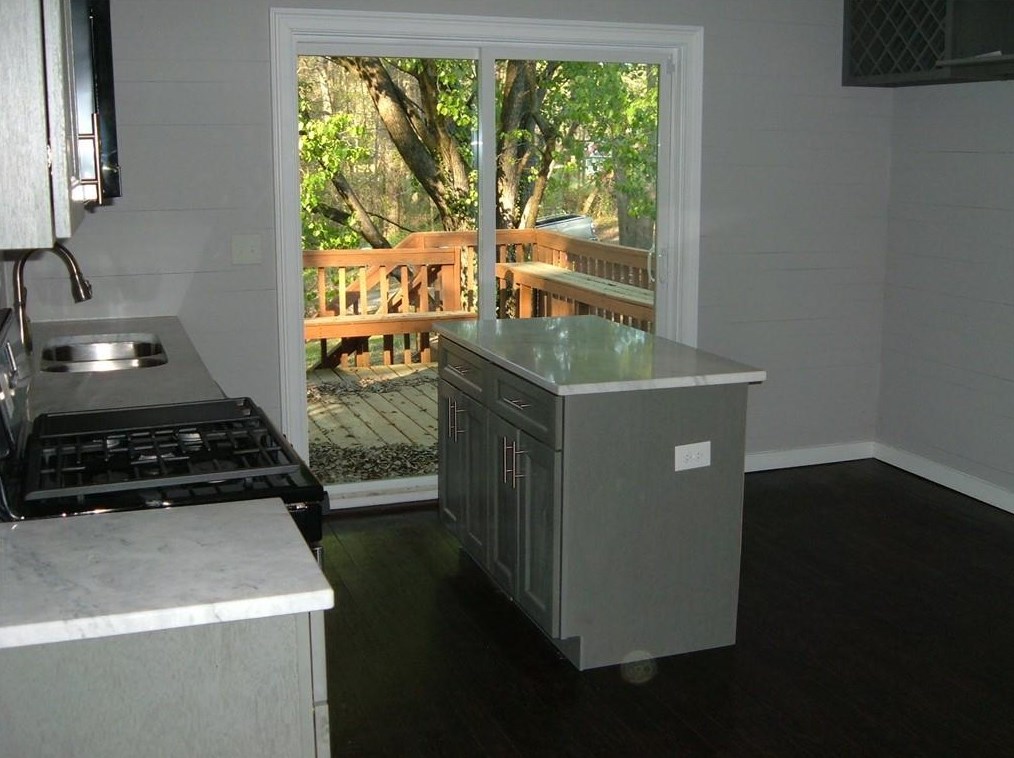 6030 Gordon Rd, Austell GA  30168-4933 exterior