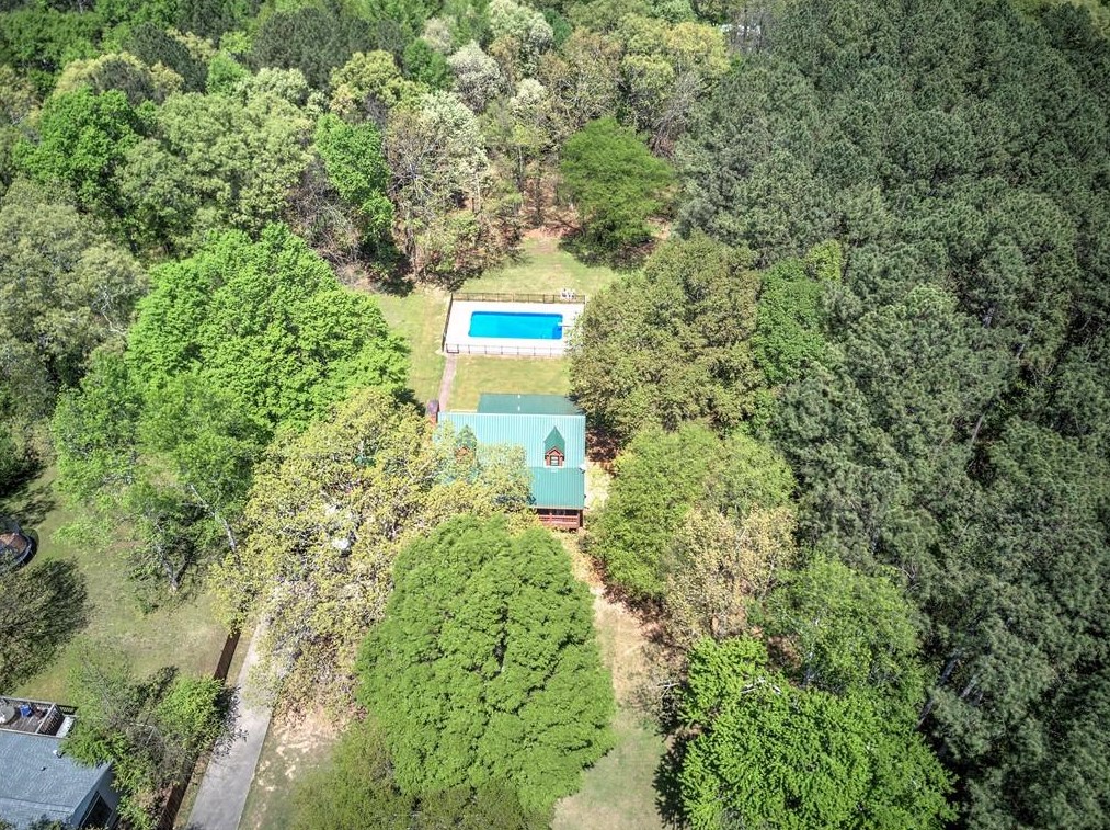 4134 Dews Pond Rd, Calhoun GA  30701-4337 exterior