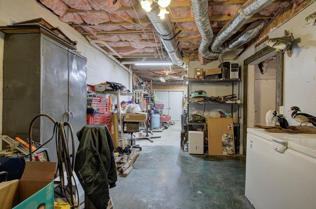 4134 Dews Pond Rd, Calhoun GA  30701-4337 exterior