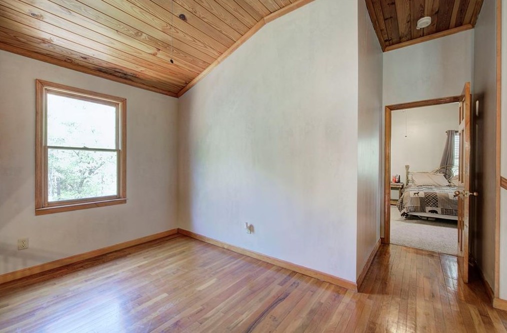 4134 Dews Pond Rd, Calhoun GA  30701-4337 exterior