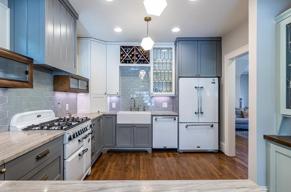 261 Second Ave, Decatur GA  30030-3551 exterior