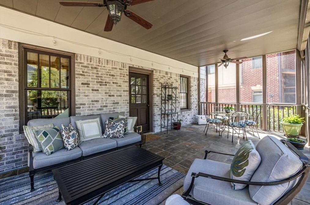 261 Second Ave, Decatur GA  30030-3551 exterior