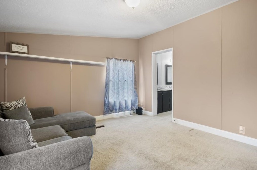 2560 Winding Lake Trl, Conyers GA  30012-2492 exterior