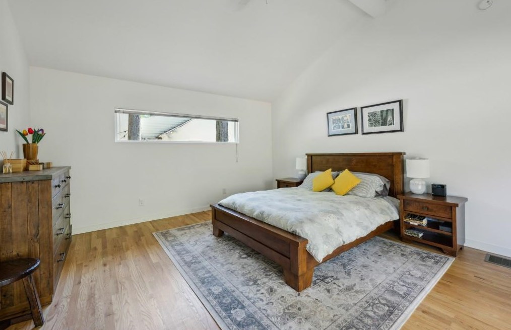 2216 Desmond Dr, Decatur GA  30033-4742 exterior