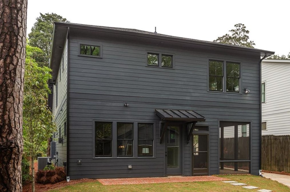 632 Sycamore Dr, Decatur GA  30030-2749 exterior