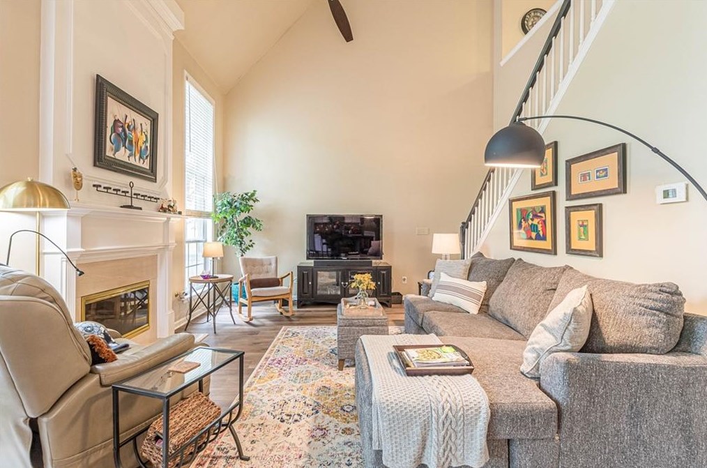 1802 Hidden Springs Walk, Smyrna GA  30082-4252 exterior