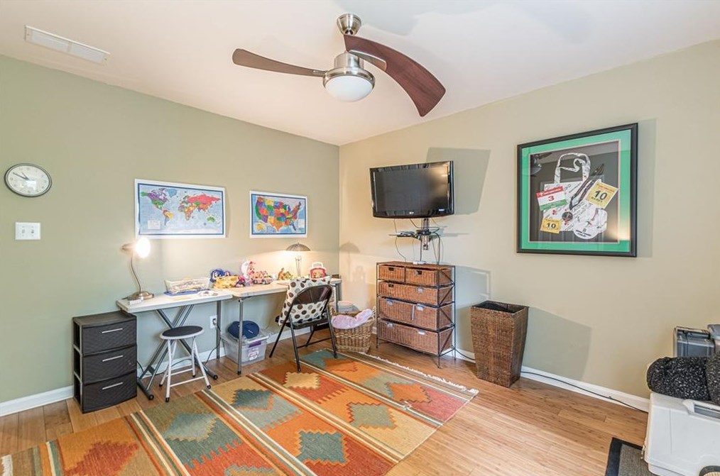 1802 Hidden Springs Walk, Smyrna GA  30082-4252 exterior