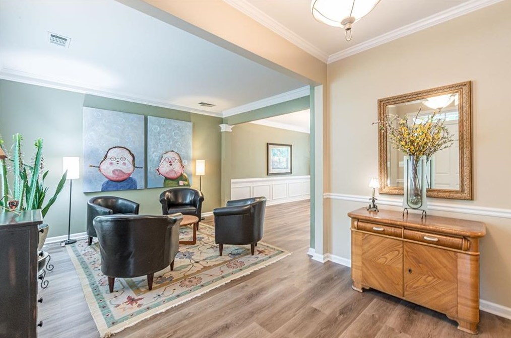 1802 Hidden Springs Walk, Smyrna GA  30082-4252 exterior