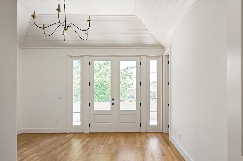 106 Sheridan Dr, Atlanta GA  30305-3136 exterior