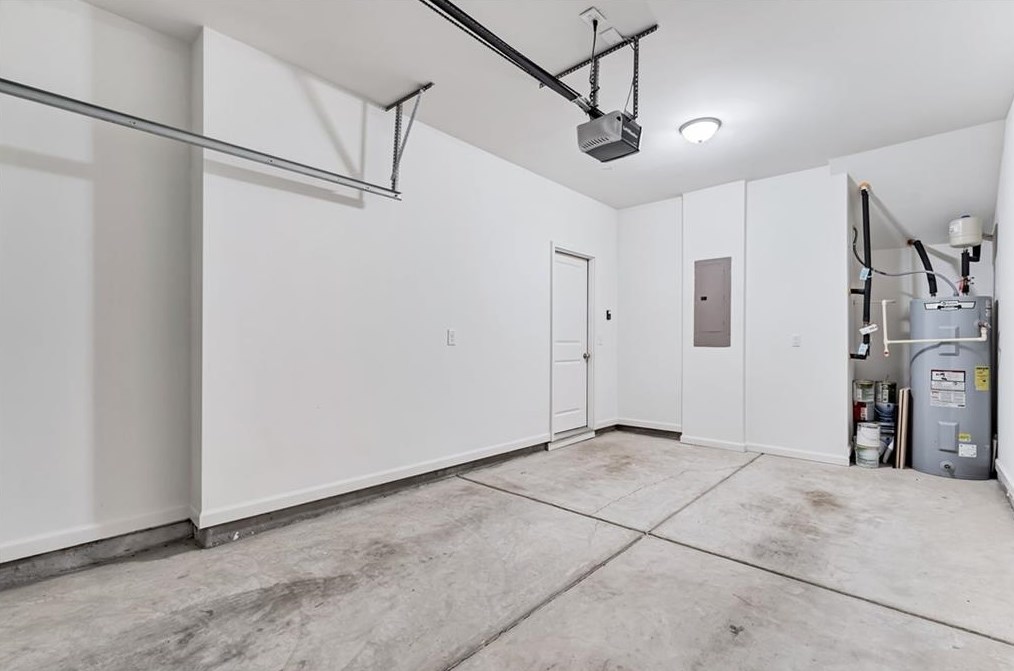 2721 Avanti Way, Decatur GA  30035-4192 exterior