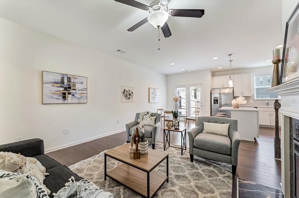 2721 Avanti Way, Decatur GA  30035-4192 exterior