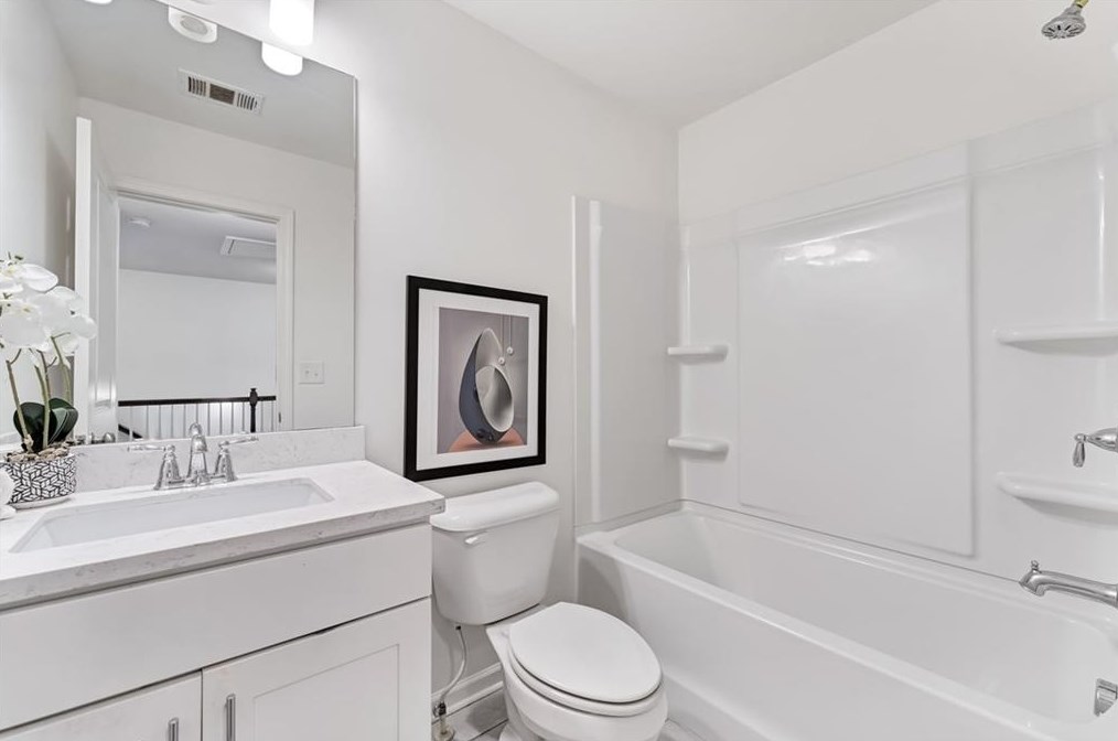 2721 Avanti Way, Decatur GA  30035-4192 exterior