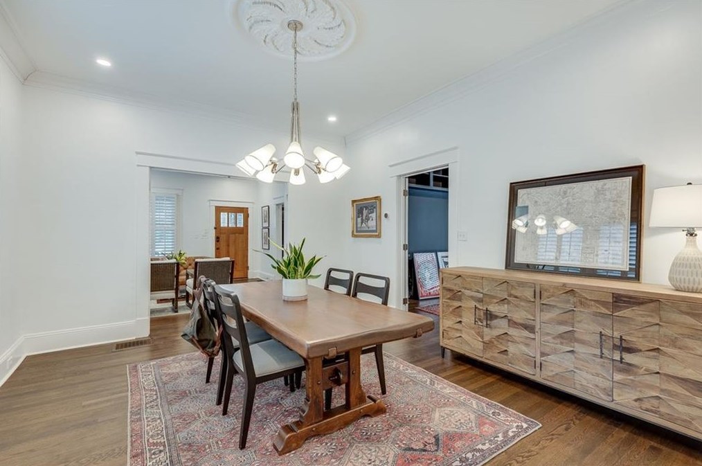 637 Cresthill Ave, Atlanta GA  30306-3639 exterior