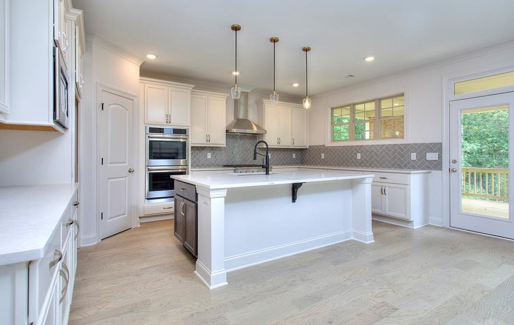 2058 Fontainbleau Dr, Conyers GA  30094-4811 exterior