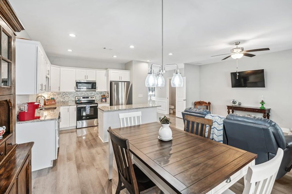 102 Hood Park Ct, Big Canoe GA  30143-8502 exterior