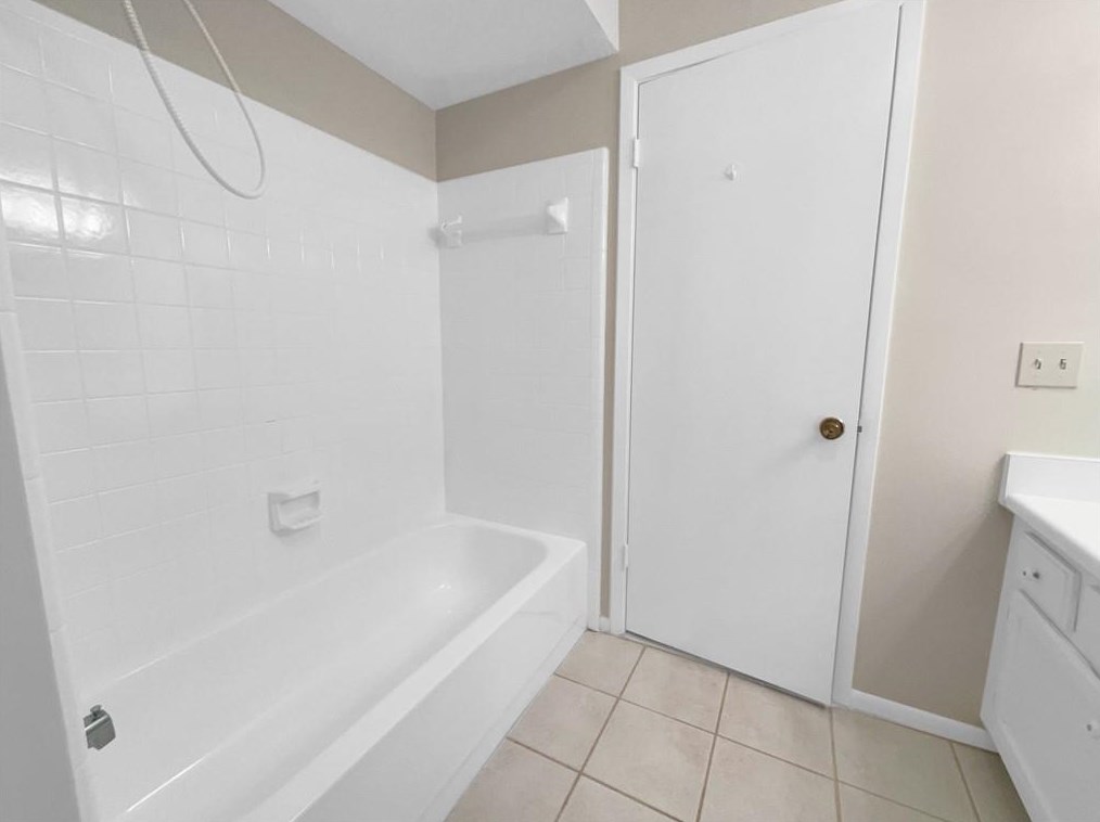 51 Middleton Ct, Smyrna GA  30080-8052 exterior